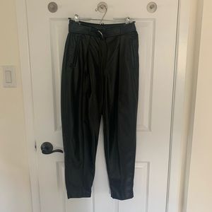 Aritzia Babaton Vegan Leather Trouser Pant - Size 4